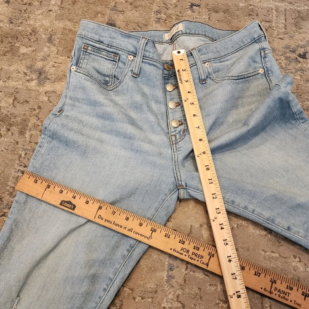 Madewell 9" high-Rise Skinny Crop Jeans in Asbury Wash: Button-Front Edition - Picture 9 of 15